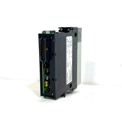 Allen-Bradley　コントローラー　1756-CNB/E