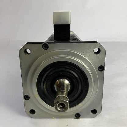 FANUC　ファナック　サーボモータ　A06B-0126-B175