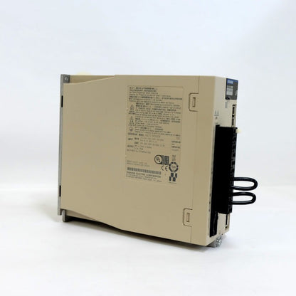 安川電機　サーボパック　SGD7S-5R5A20A