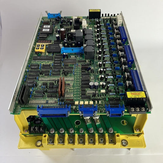 FANUC　ファナック　サーボアンプ　A06B-6059-H203