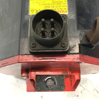 ファナック　ＡＣサーボモーター　A06B-0272-B100#0100