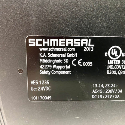 SCHMERSAL　セーフティーリレーユニット　AES1235