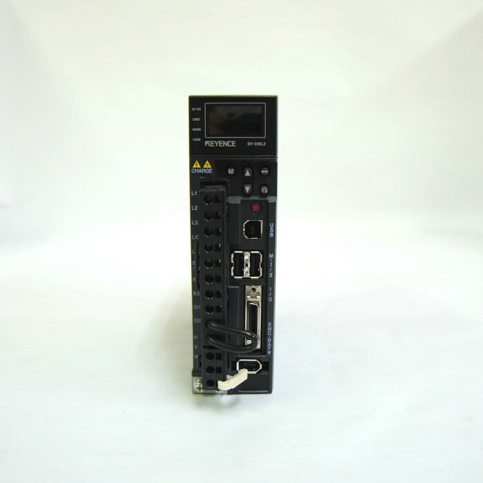 キーエンス　ACサーボシステム（箱無し・未使用）SV-010L2