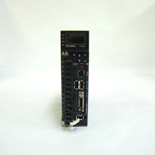 キーエンス　ACサーボシステム（箱無し・未使用）SV-010L2