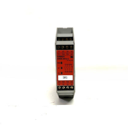 オムロン　セーフティーリレーユニット　G9SB-3012-C