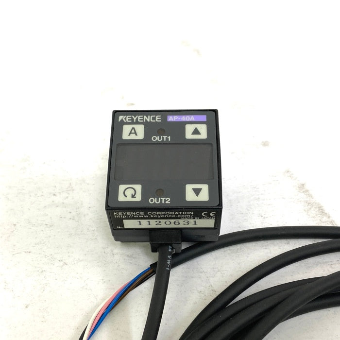 キーエンス　アンプ　３個セット　AP-40A