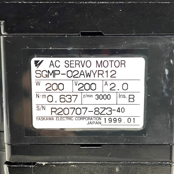 安川電機　サーボモーター　SGMP-02AWYR12