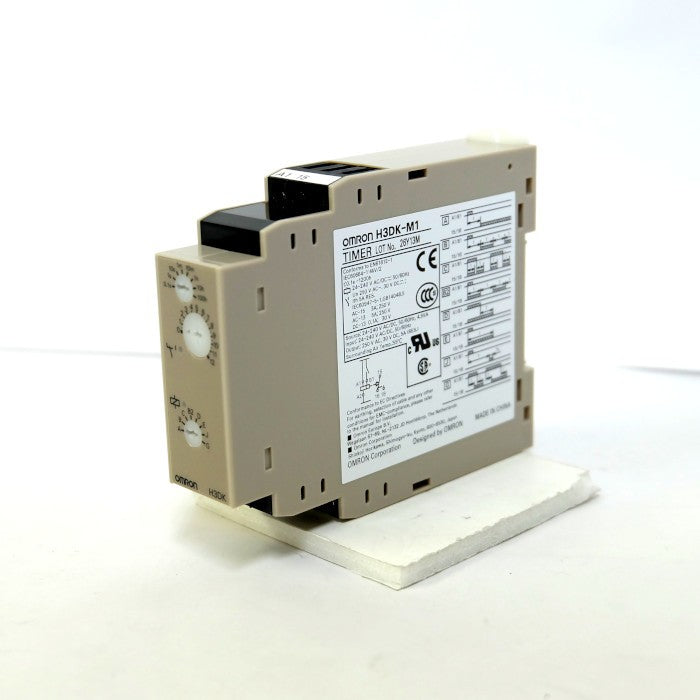 オムロン　ソリッドステートタイマ　H3DK-M1 AC/DC24-240