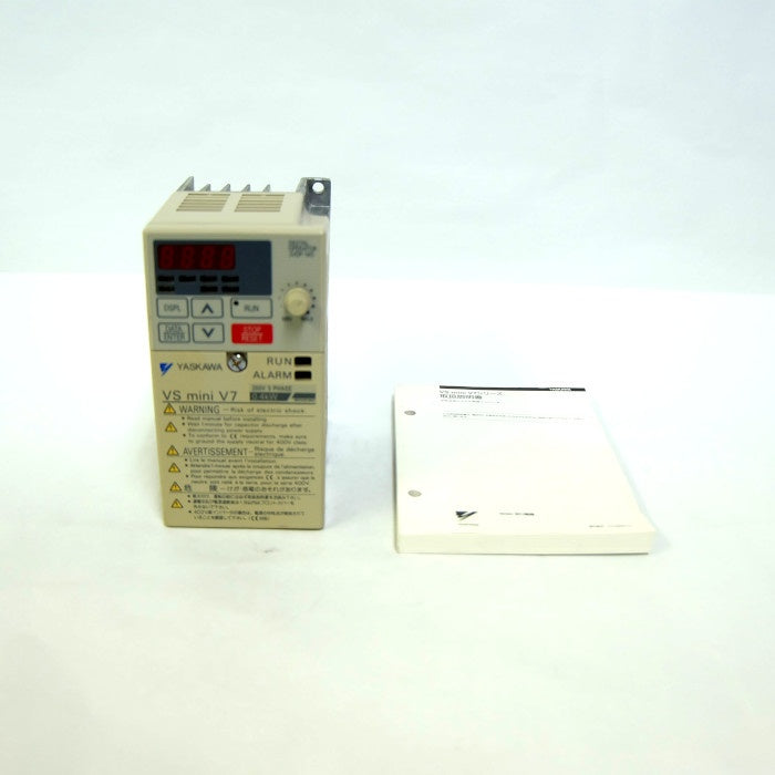 安川電機　インバーター　CIMR-V7AA20P4