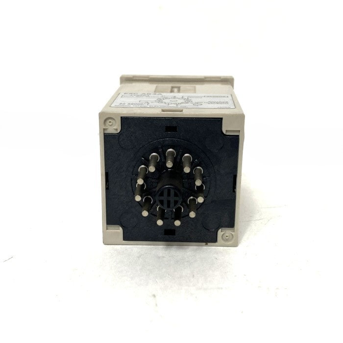 オムロン　センサーアンプ　E2C-AK4A