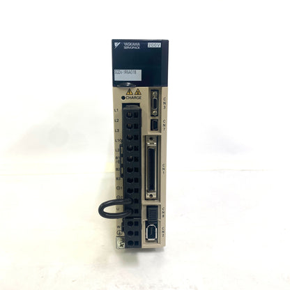 安川電機　サーボパック　SGDV-1R6A01B