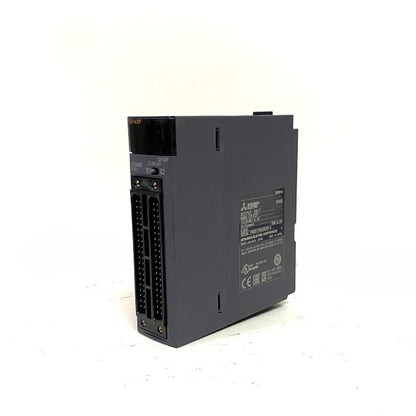 三菱電機　出力ユニット　QY42P