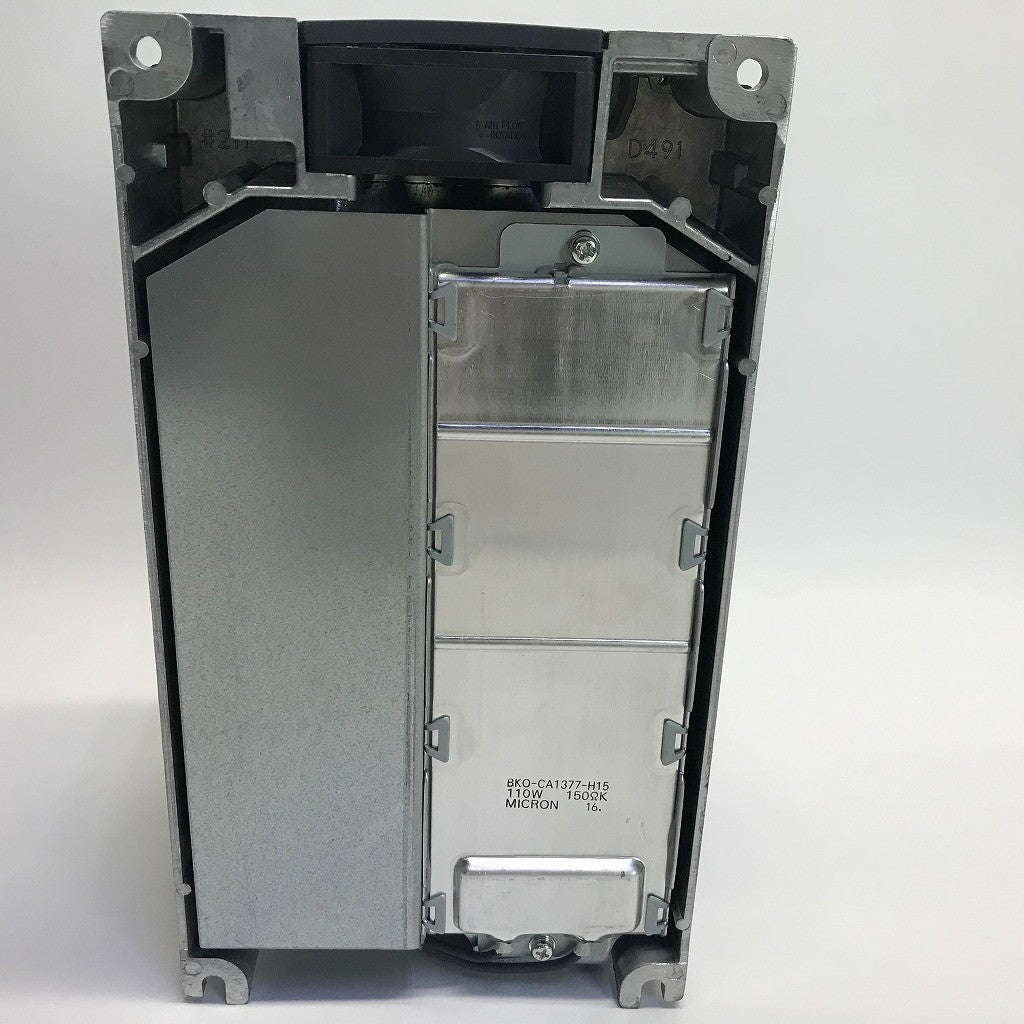 三菱電機　インバータ　FR-A740-3.7K