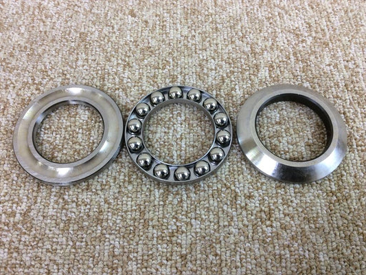 ベアリング　　INA708U