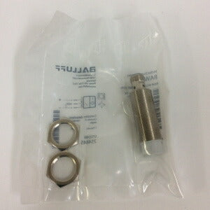 BALLUFF 距離センサー BAW M18MGUAC80F-S04G