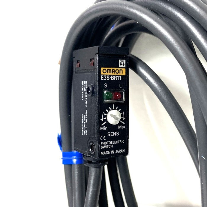 オムロン　光電スイッチ　E3S-BR11