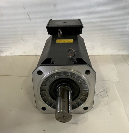 FANUC　ファナック　サーボモータ　A06B-0755-B100　4POLE