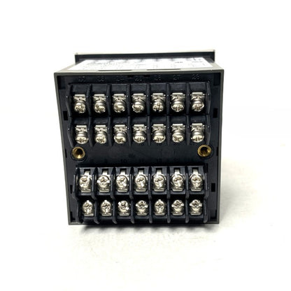 オムロン　カウンター　H8BM-AP DC24V