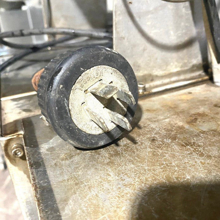 イナモク　高速牛蒡皮むき機　IKB-P1000