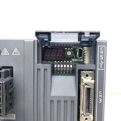 三菱電機　サーボアンプ　MR-J4W3-444B