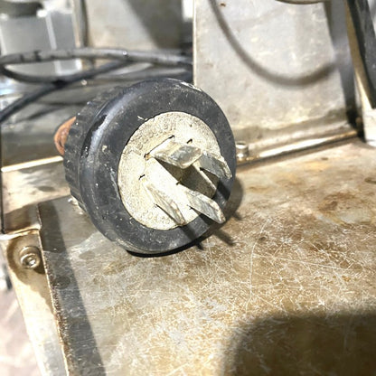 イナモク　高速牛蒡皮むき機　IKB-P1000