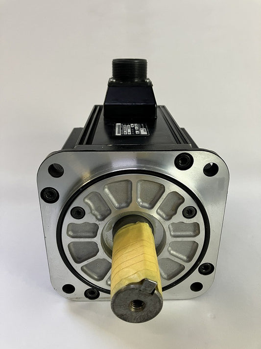 OMRON　ACサーボモータ　R88M-W3K030T-S2
