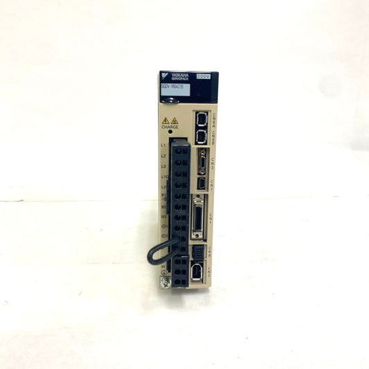 安川電機　サーボパック　SGDV-1R6A21B