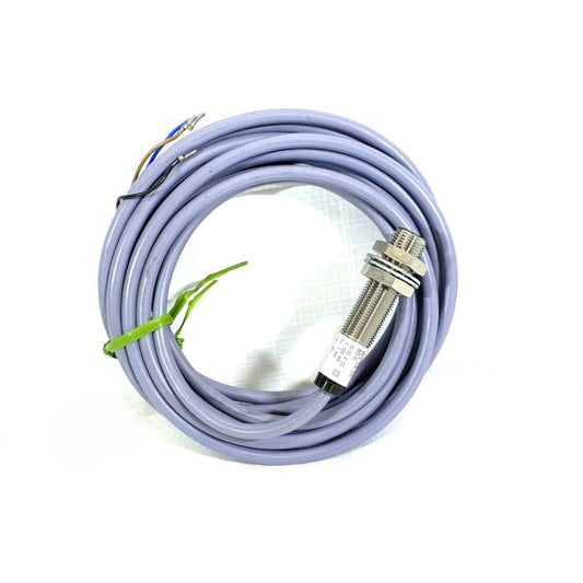 BALLUFF　誘導型近接センサー　BES 516-113-BO-C