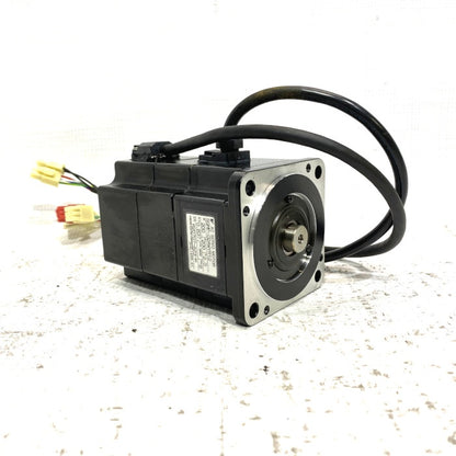 安川電機　サーボモーター　SGMP-02AWYR12