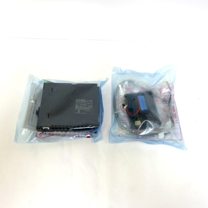 三菱電機　コントローラー　Q172DCPU