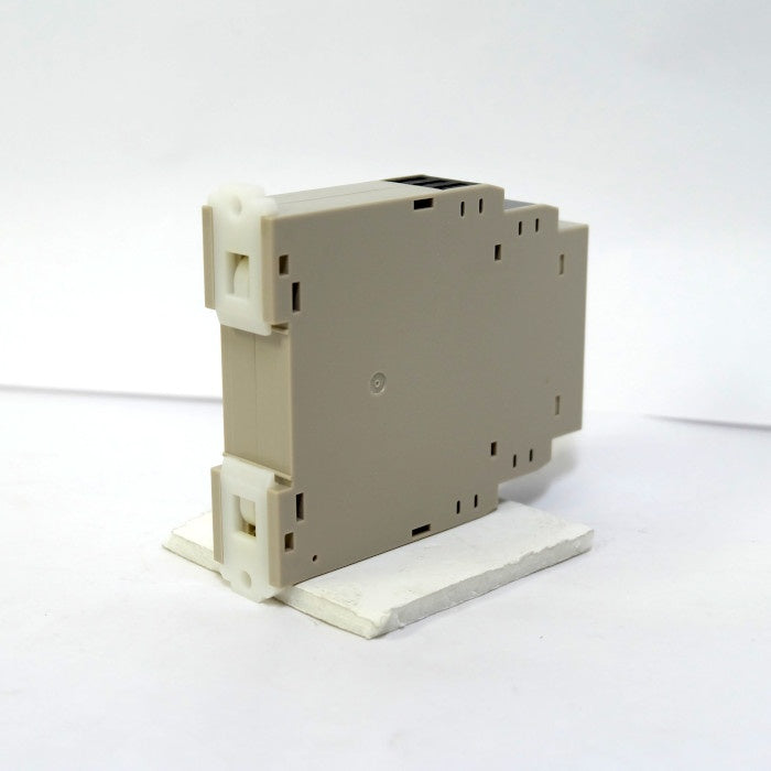 オムロン　ソリッドステートタイマ　H3DK-M1 AC/DC24-240