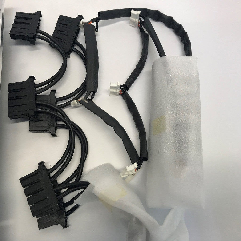 YASKAWA　ヒートシンク　SGDR-ES165N　ケーブル付