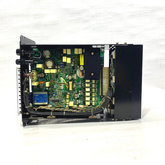 SANYO　ＦＣＳサーボアンプ　65AA030VXR01(720W)