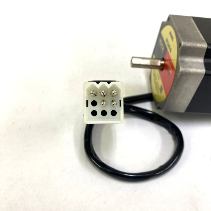 オリエンタルモータ　ステッピングモーター　PK569-B