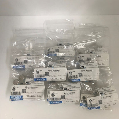 OMRON　オムロン　丸形防水コネクタ（M12）DC用Y字形4極　 XS2R-D426-1  １４個セット