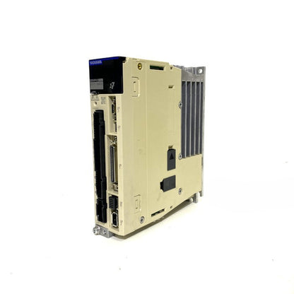 安川電機　サーボパック　SGD7S-1R6A00A