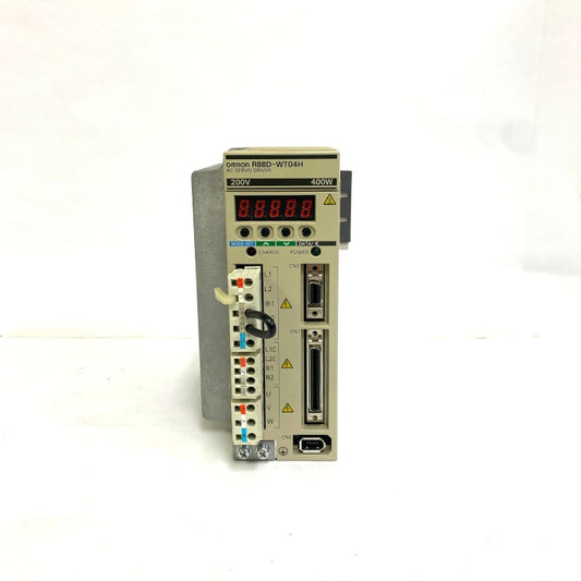 オムロン　ACサーボドライバ 汎用入力タイプ　　R88D-WT04H