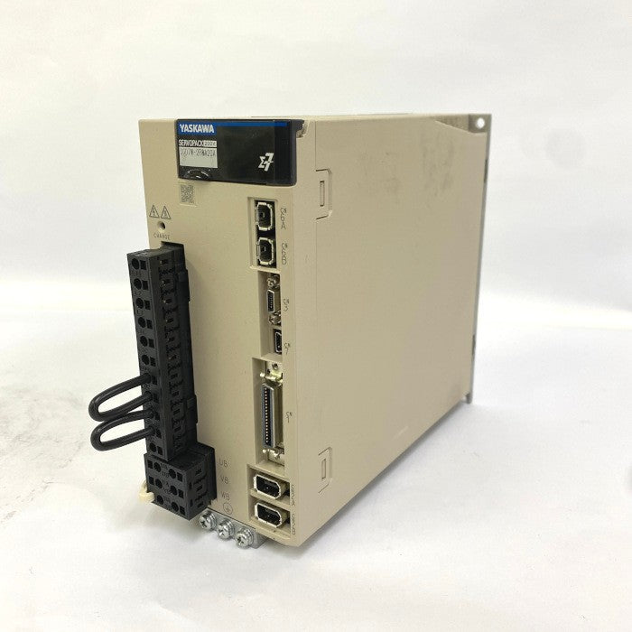 安川電機　サーボパック　SGD7W-2R8A20A