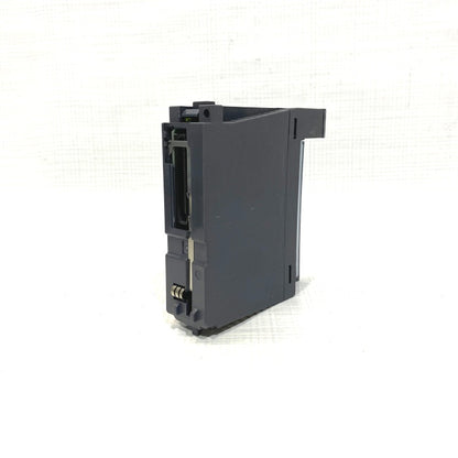 三菱電機　割り込みユニット　Q160