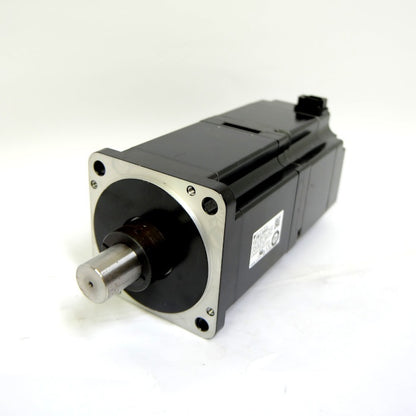 安川電機　回転型サーボモータ　SGMJV-08ADA2C