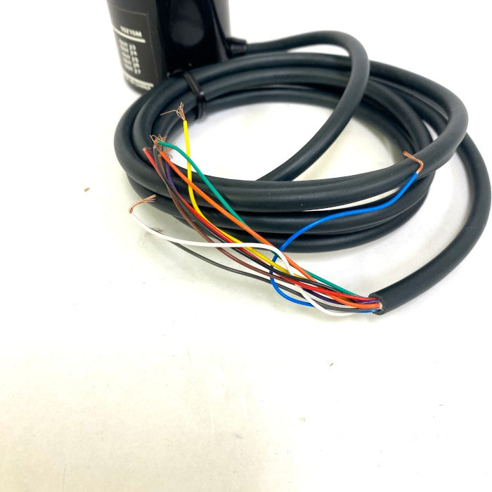 オムロン　ロータリエンコーダ 　E6CP-AG5C 256P/R 2M