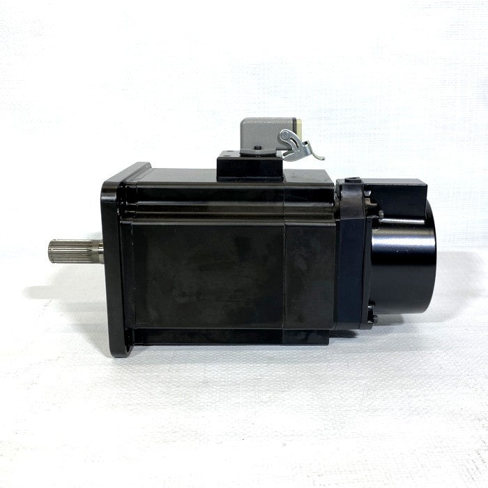 KAWASAKI　ACサーボモーター　P60B13200LCPUA