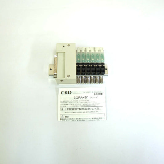 CKD日機電装　マニホールドバルブ6連　M3QRB110-M5-C21-6-FL639830-3