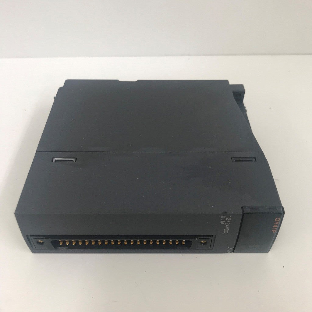 三菱電機　MELSECシリーズ　トランジスタ出力ユニット（シンクタイプ） QY41P