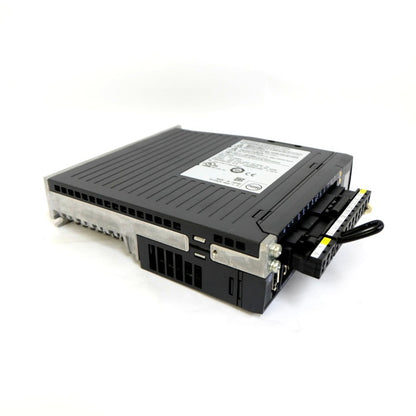 キーエンス　ACサーボシステム　SV-040P2