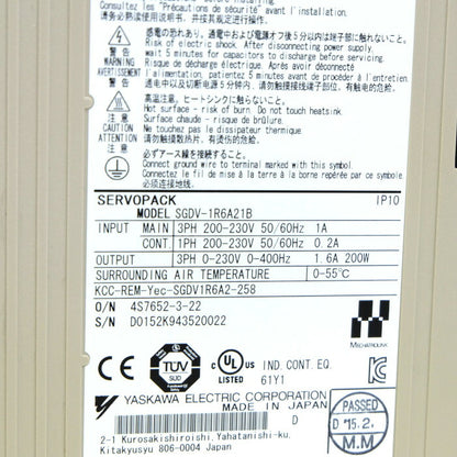 安川電機　サーボパック　SGDV-1R6A21B