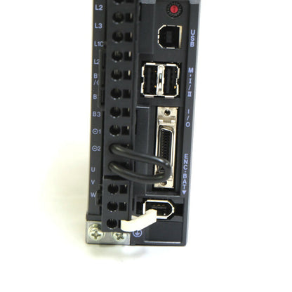 キーエンス　ACサーボシステム（箱無し・未使用）SV-010L2