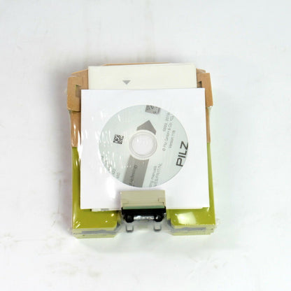 pilz　増設用リレー出力モジュール　PNOZ　mo4p（773536）