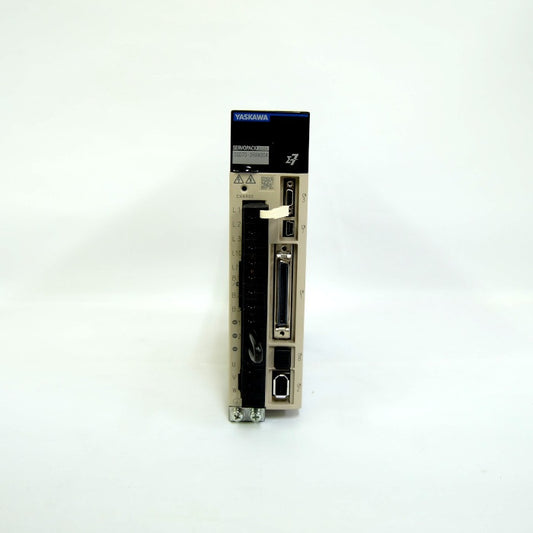 安川電機　サーボパック　SGD7S-2R8A00A