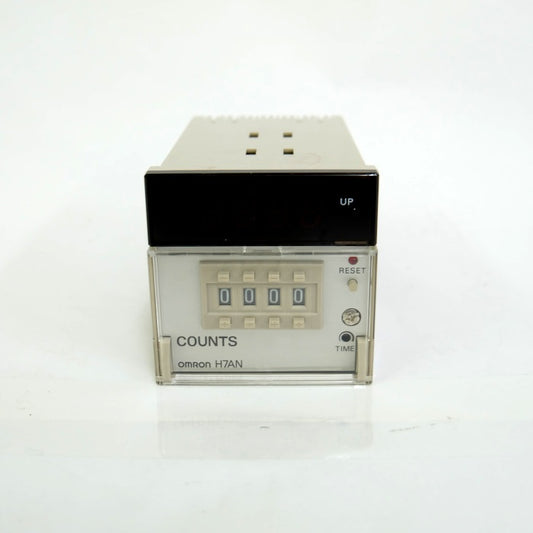 オムロン　カウンター　H7AN-E4D AC100V